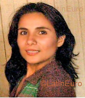 Date this fun Peru girl Samanta from Lima N-441