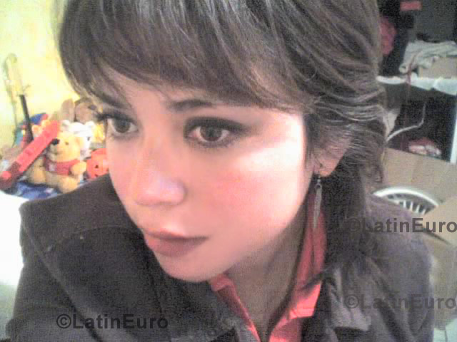 Date this good-looking Mexico girl Laura from  N-556