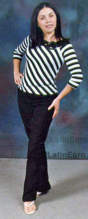 Date this sultry Honduras girl Nora from  N-567