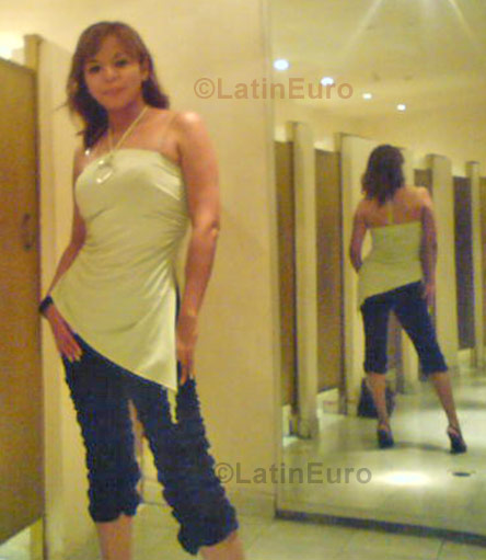 Date this young Mexico girl Claudia from  N-620