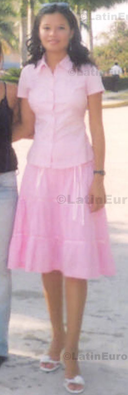 Date this hot Mexico girl Viviana from Petatlan N-657