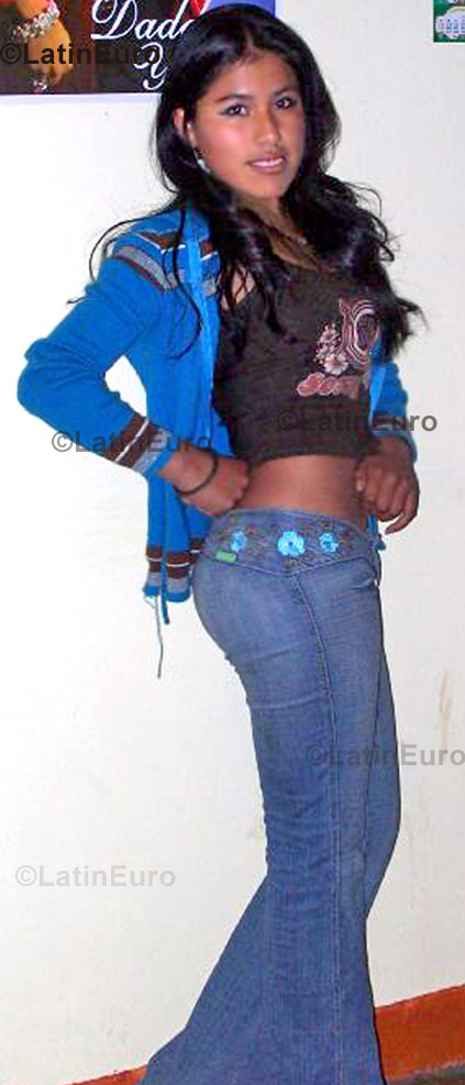 Date this passionate Peru girl Judit from Cusco N-703