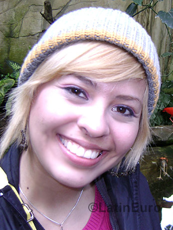 Date this athletic Mexico girl Martha from Matamoros N-709