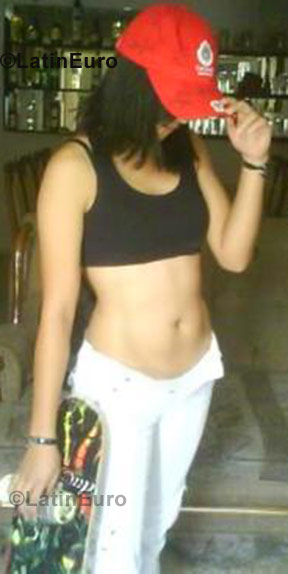 Date this pretty Mexico girl Elsa from Mexicana N-724