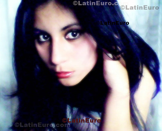 Date this athletic Peru girl Nataly from Cajamarca N-975