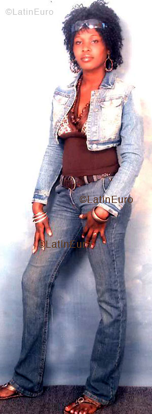Date this young Jamaica girl Dealene from  N1019