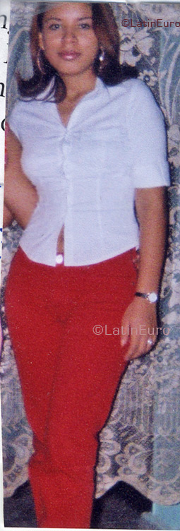 Date this funny Honduras girl Fanny from San Pedro Sula N1041