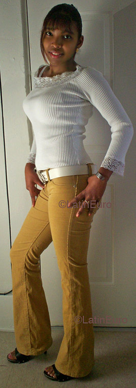 Date this pretty Any Country girl Niurka from  N1265