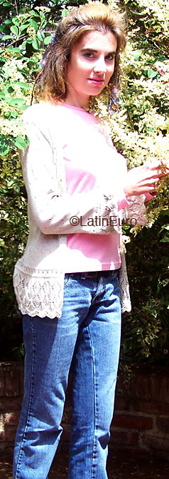 Date this cute Any Country girl Lisette from  N1282