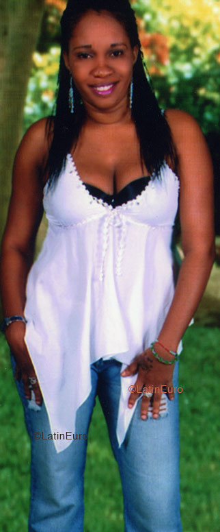 Date this hot Jamaica girl Michelle from Kingston N1418