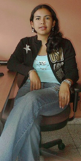 Date this athletic Panama girl Jazmin from  N1824