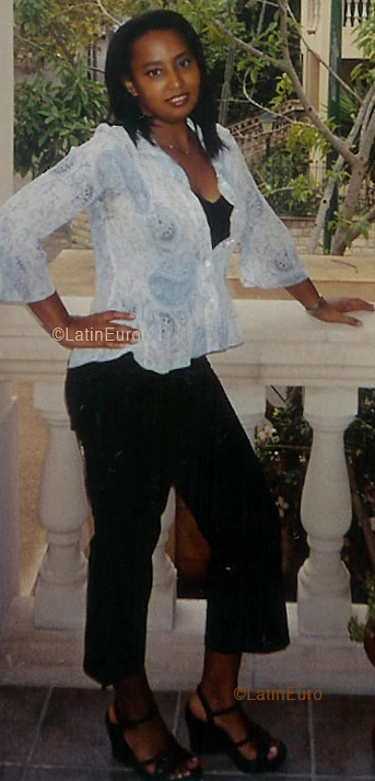 Date this sensual Spain girl Berenice from  N2041