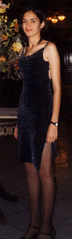 Date this pretty Honduras girl Erika from San Pedro Sula N2731