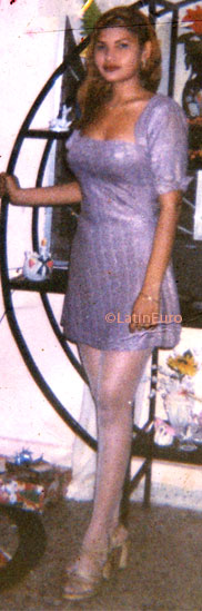 Date this athletic Honduras girl Wendy from Yoro N2871