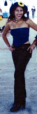 Date this happy Panama girl Abdulia from  N2908