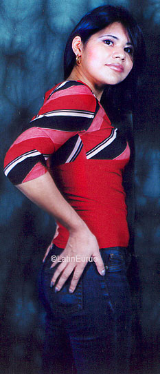 Date this passionate Honduras girl Yuny from San Pedro Sula N3066