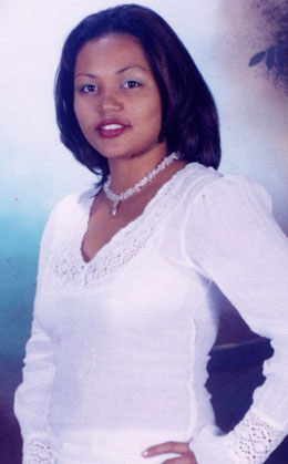 Date this nice looking Honduras girl Georgina from San Pedro Sula N3505