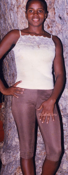 Date this sensual Jamaica girl Sonia from  N3507