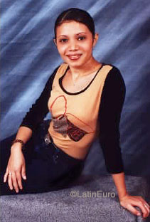 Date this funny Honduras girl Bessy from San Pedro Sula N3561