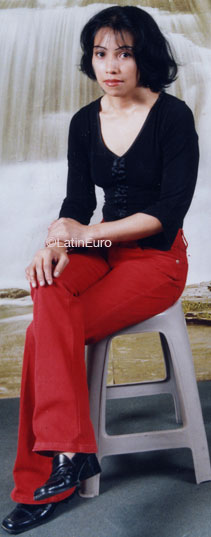 Date this sensual Honduras girl Filomene from  N3182