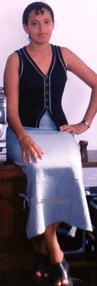 Date this hot Honduras girl Iris from Choloma N3803