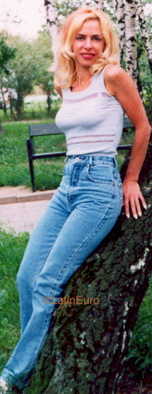 Date this happy Russia girl Ilona from  N3780