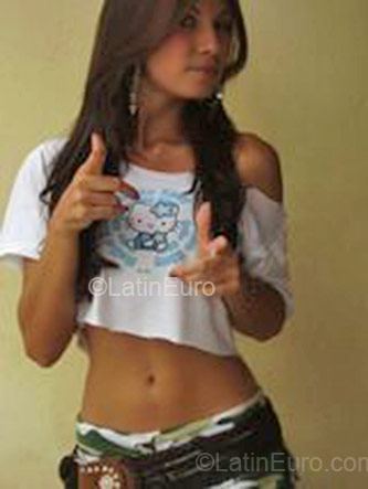 Date this foxy Brazil girl Gyovanna from Porto Alegre BR127