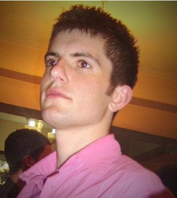 Date this hot Brazil man Florenti from Belo Horizonte BR155