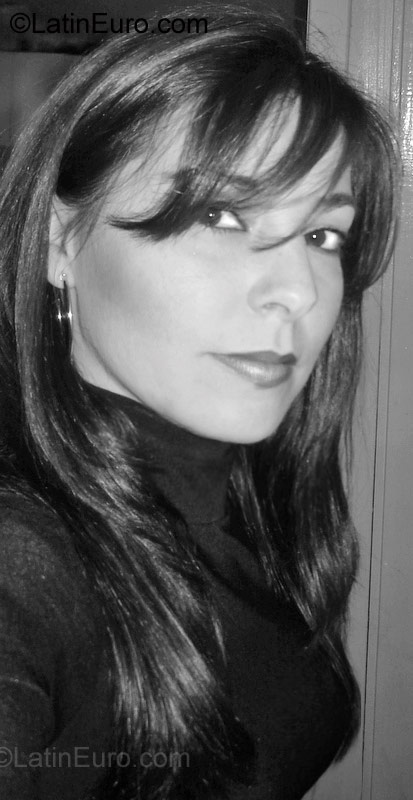 Date this passionate Brazil girl Fabi from Porto Alegre BR1061