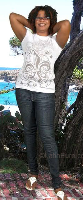 Date this attractive Jamaica girl Paula from  JM28