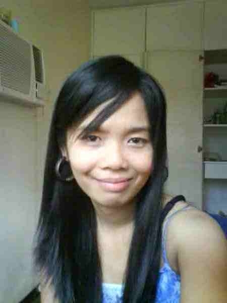 Date this pretty Philippines girl Petite filipina from Antipolo City PH70