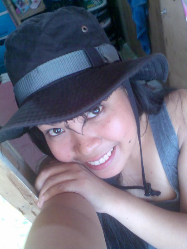 Date this sultry Philippines girl Maricar from Iloilo PH145