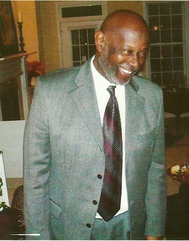 Date this voluptuous United States man Sirdrain from Nashville US3788