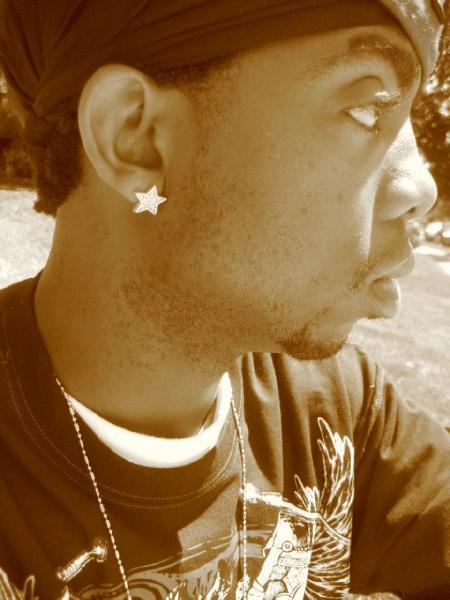 Date this nice looking United States man JerziPrince from Hillsborough US3811