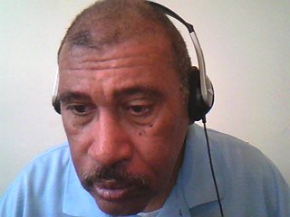 Date this happy United States man Louis from Cheverly US3822