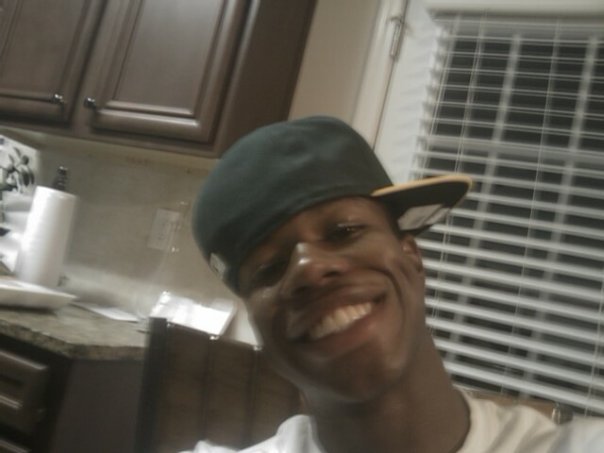 Date this young United States man Savage1235 from Nashville US3982