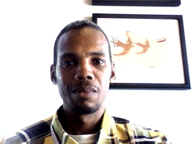 Date this young United States man Alvin G from Sacramento US4357