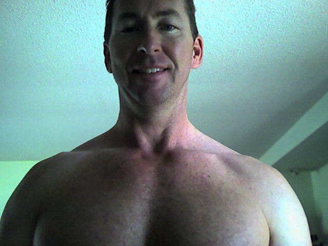 Date this athletic United States man Jamhart from Brownsville US4409