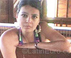 Date this nice looking Peru girl Olenka Lictt from Lima PE146