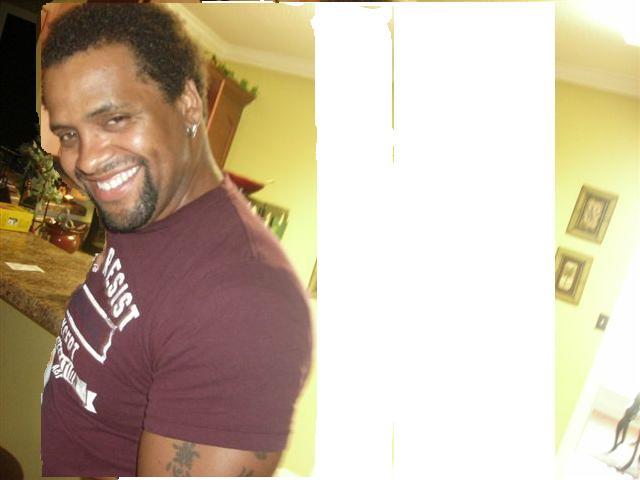 Date this delightful United States man Sagrado from San Antonio US4666