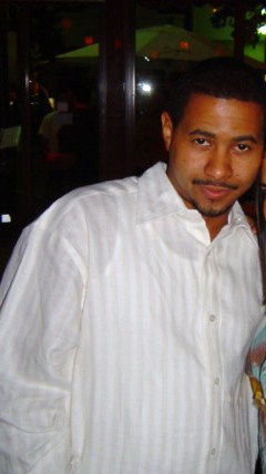 Date this pretty United States man Ehalljr32 from Miami US5451