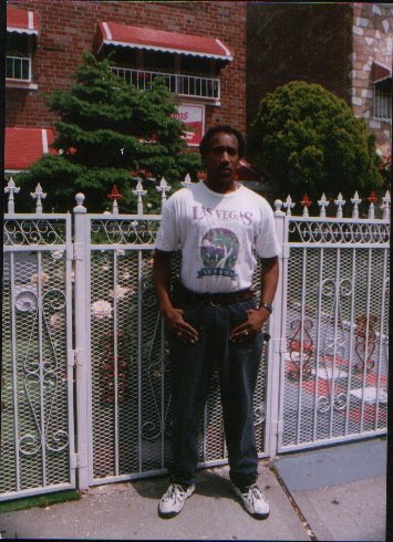 Date this lovely United States man Nighthawk from New York US5610