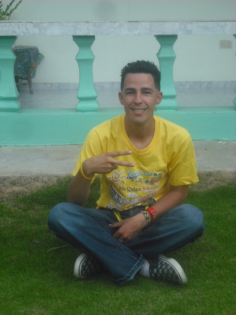 Date this nice looking Dominican Republic man Luis from Santiago DO3653