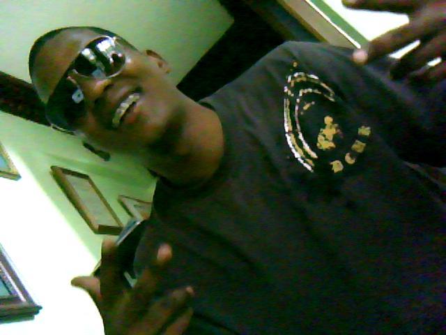 Date this nice looking Dominican Republic man Dondinero from Santo Domingo DO3661