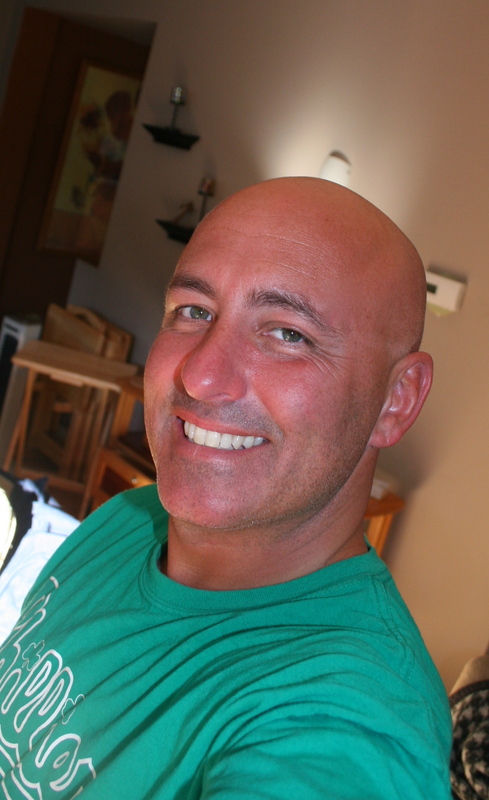 Date this charming United States man Tom23W from Philadelphia US5693