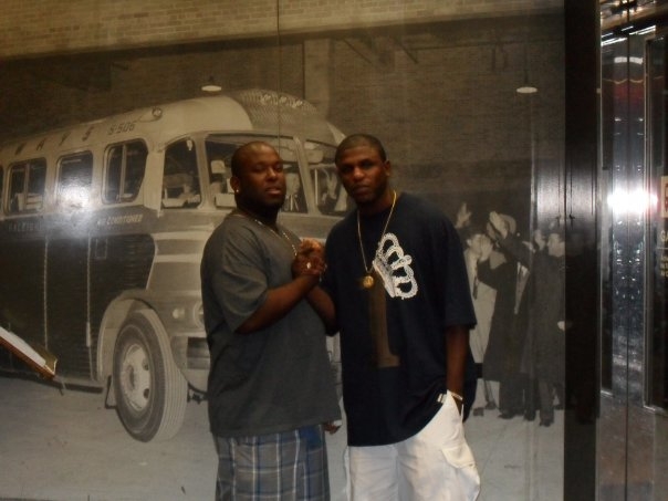 Date this tall United States man Frank from Miami US5708