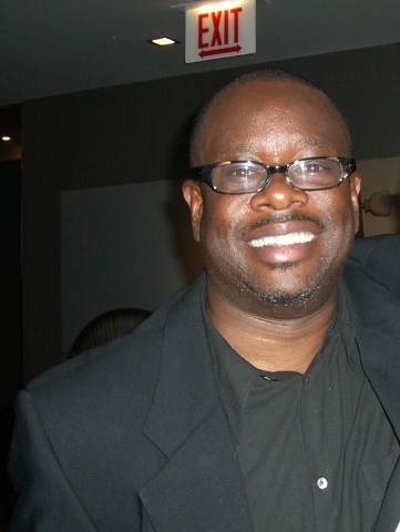 Date this beautiful United States man Numi from Miami US5715