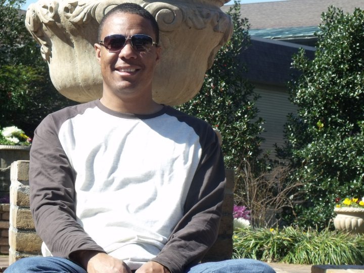 Date this funny United States man Atmartin007 from Gulfport US6363