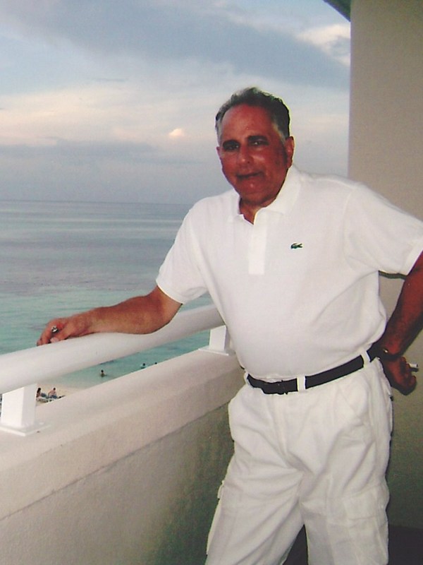 Date this charming United States man Mark from Tamamac US6565