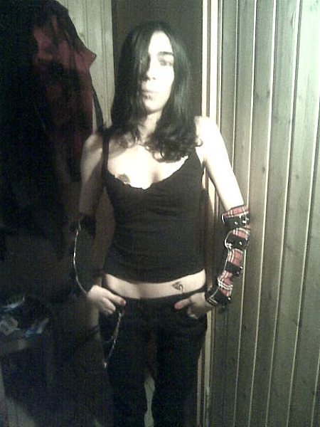 Date this georgeous Switzerland girl Rdarkrose from Vevey CH55